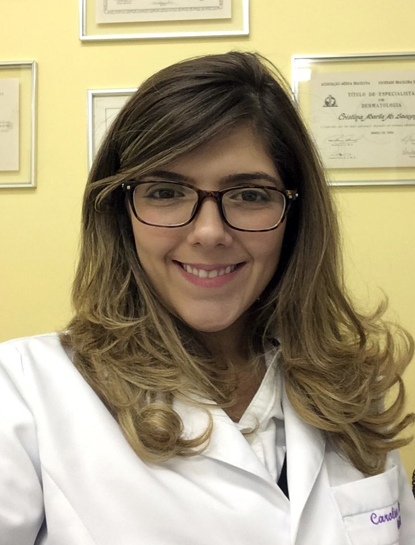 Caroline Brandão, Médica Dermatologista