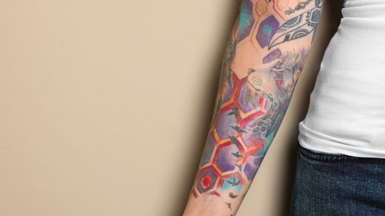 cores de tatuagem mais difíceis de remover durante o tratamento
